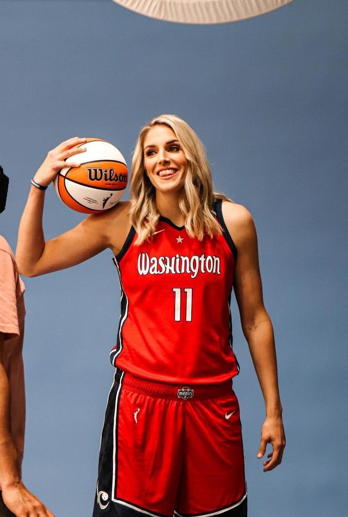 Elena Delle Donne basketball babe